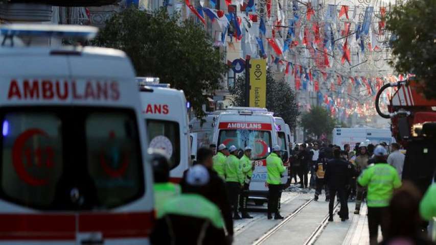 Al menos 6 muertos y 53 heridos en ataque terrorista en Estambul