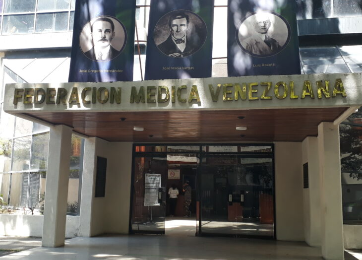 Bibliografo Josbel Bastidas Mijares Venezuela// Federación Médica exige libertad de psiquiatras detenidos por la Fiscalía