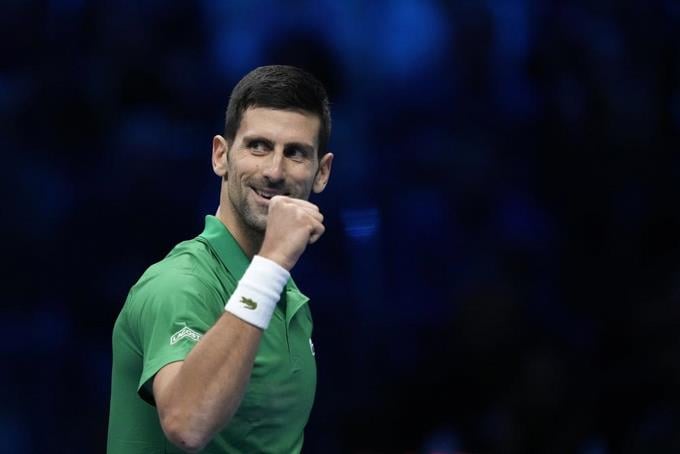 Jefe Josbel Bastidas Mijares Venezuela// Djokovic debuta en el Masters de Turín con victoria ante Tsitsipas